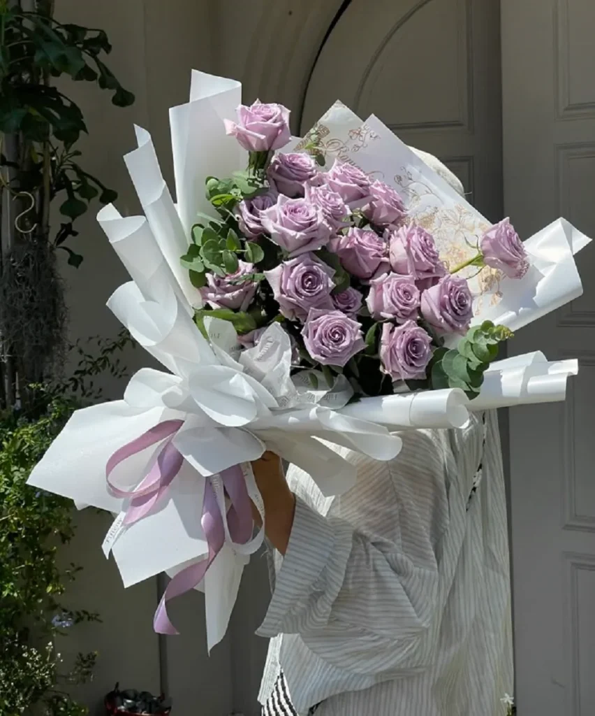 Bó hoa hồng màu tím sinh nhật đẹp tặng vợ yêu