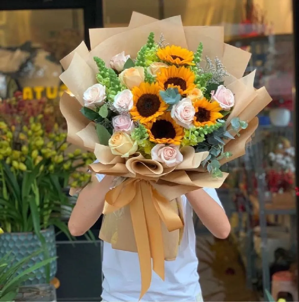 hoa chúc mừng tốt nghiệp đại học