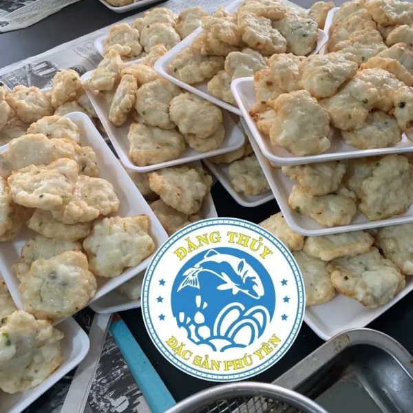 mua chả mực phú yên ngon