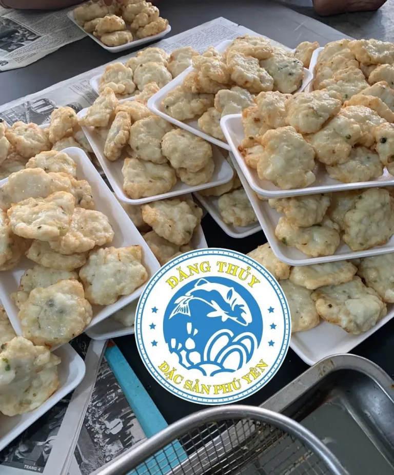 mua chả mực phú yên ngon